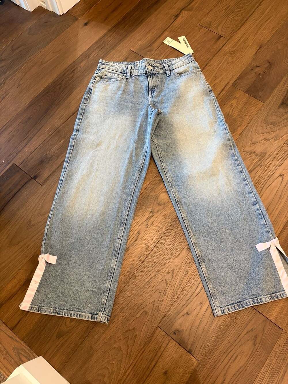 No Boundaries Wide Leg Jeans with Side Bow Detail